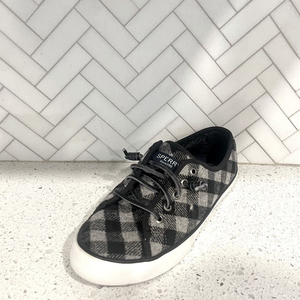 Sperry Pier View Buffalo Check Black Size 6M